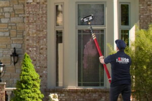 exterior window cleaning service